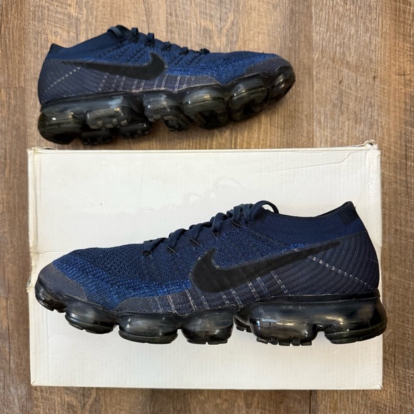Nike Air VaporMax Flyknit Midnight Navy Blue